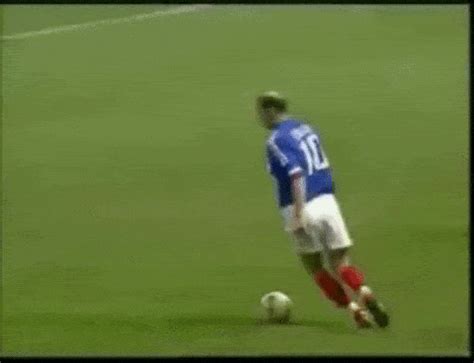 zidane gif|zinedine zidane headbutt gif.